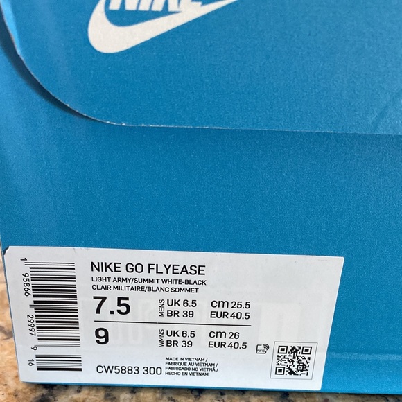 Nike Go FlyEase Light Army M 7.5/ W 9 🌟NEW🌟 - Picture 2 of 8